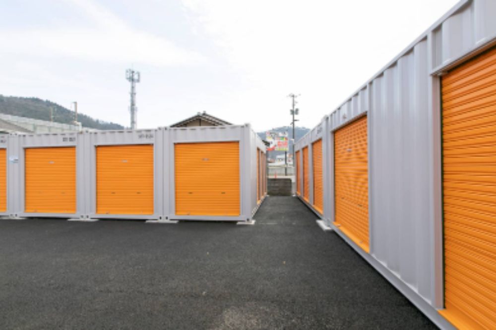 ハローストレージ福島御山中川原｜屋外型トランクルーム
